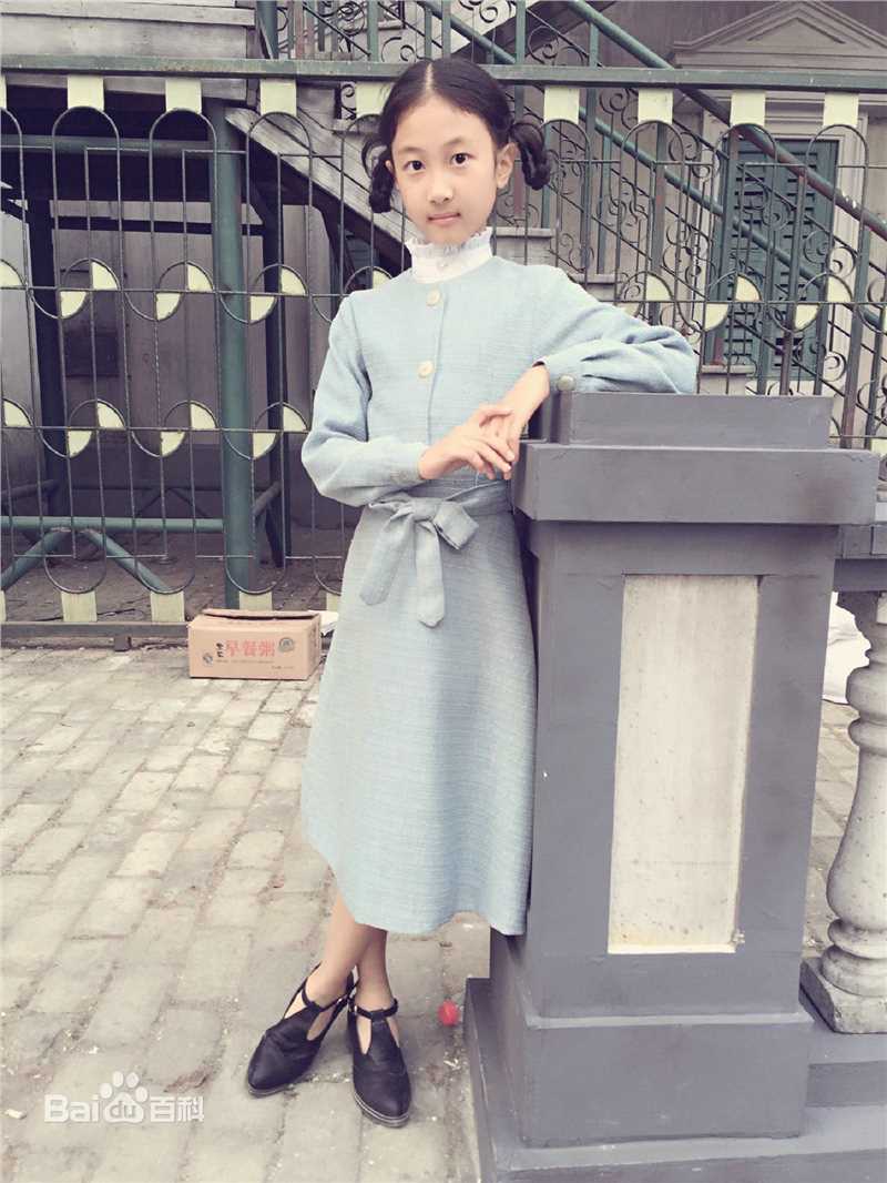 谢雨辰(Shirley)影片花絮素颜照相册