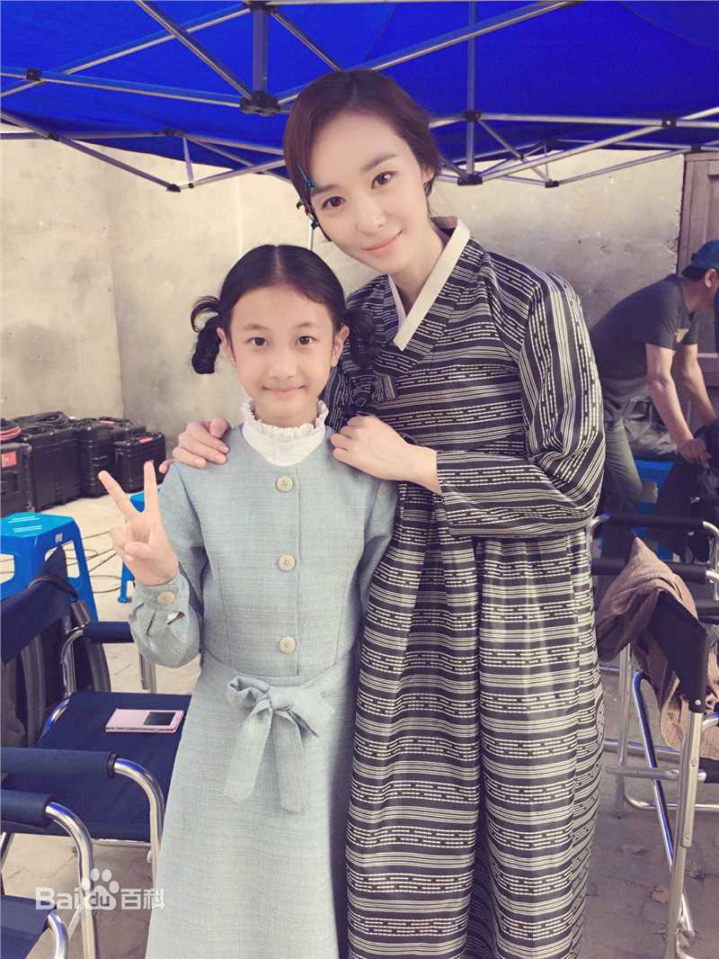 谢雨辰(Shirley)影片花絮素颜照相册