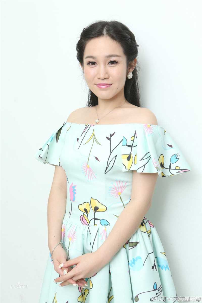 戴潆萱萱萱参加完美星开幕性感图片图集