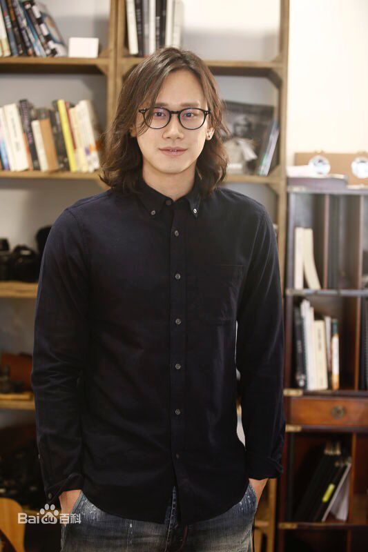 最优质许宏宇(DerekHui)生活照