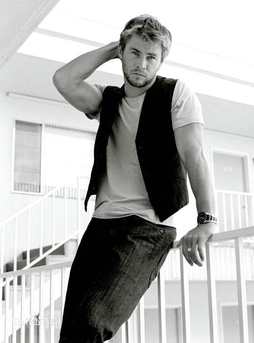 最新克里斯·海姆斯沃斯(Chris Hemsworth)精彩图册