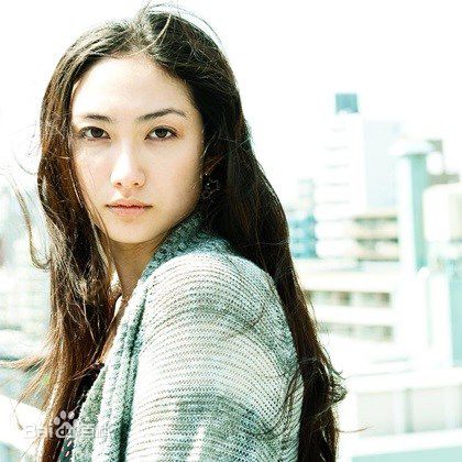 香椎由宇(Kashii Yuu)图片图册