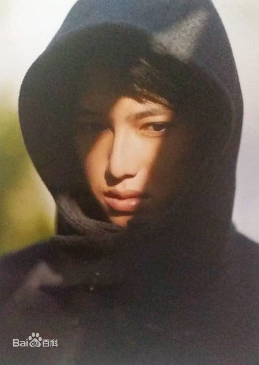 精选本乡奏多(本郷奏多（平假名：ほんごう かなた/罗马音：Hongo Kanata）)