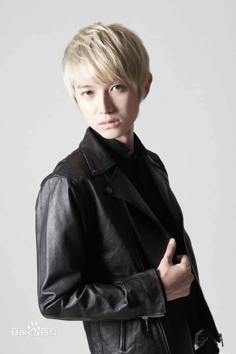 精选本乡奏多(本郷奏多（平假名：ほんごう かなた/罗马音：Hongo Kanata）)