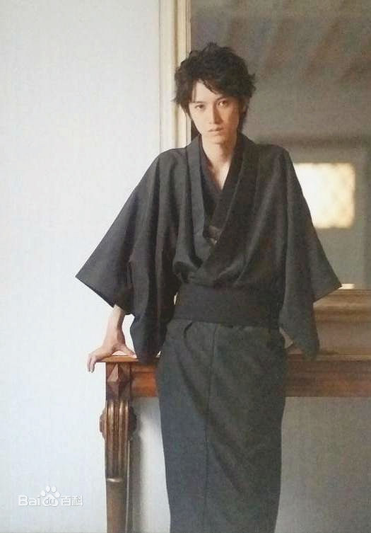 精选本乡奏多(本郷奏多（平假名：ほんごう かなた/罗马音：Hongo Kanata）)