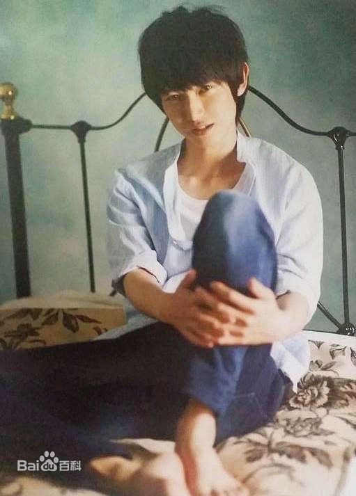 精选本乡奏多(本郷奏多（平假名：ほんごう かなた/罗马音：Hongo Kanata）)