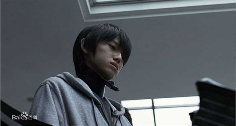 本乡奏多(本郷奏多（平假名：ほんごう かなた/罗马音：Hongo Kanata）)GANTZ壁纸壁纸