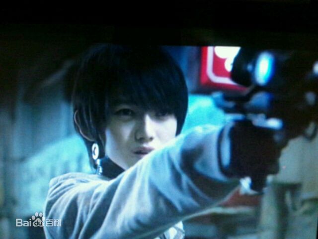 本乡奏多(本郷奏多（平假名：ほんごう かなた/罗马音：Hongo Kanata）)GANTZ壁纸壁纸