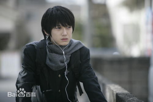 本乡奏多(本郷奏多（平假名：ほんごう かなた/罗马音：Hongo Kanata）)青い鸟壁纸壁纸