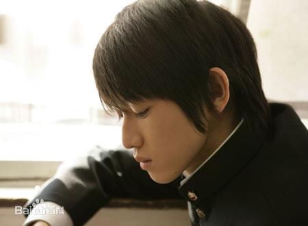 本乡奏多(本郷奏多（平假名：ほんごう かなた/罗马音：Hongo Kanata）)青い鸟壁纸壁纸