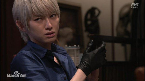 本乡奏多(本郷奏多（平假名：ほんごう かなた/罗马音：Hongo Kanata）)アカギ壁纸壁纸