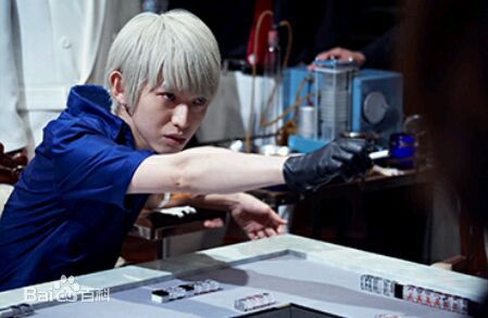 本乡奏多(本郷奏多（平假名：ほんごう かなた/罗马音：Hongo Kanata）)アカギ壁纸壁纸