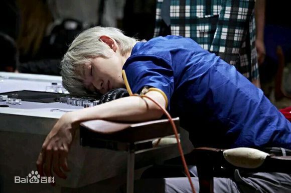 本乡奏多(本郷奏多（平假名：ほんごう かなた/罗马音：Hongo Kanata）)アカギ壁纸壁纸