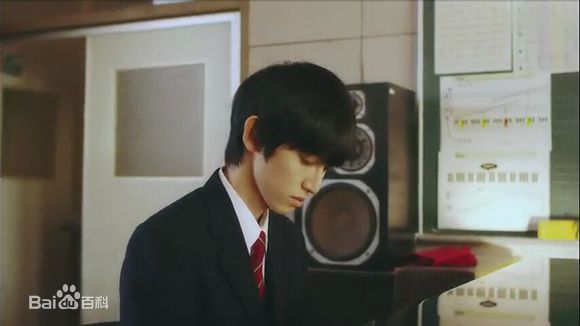 本乡奏多(本郷奏多（平假名：ほんごう かなた/罗马音：Hongo Kanata）)なぞの転校生性感图片壁纸