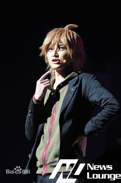 本乡奏多(本郷奏多（平假名：ほんごう かなた/罗马音：Hongo Kanata）)弹丸论破前后照片