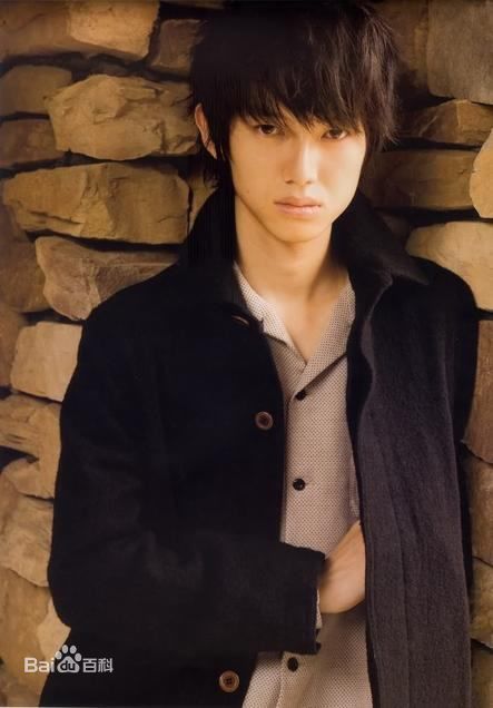 本乡奏多(本郷奏多（平假名：ほんごう かなた/罗马音：Hongo Kanata）)本郷奏多性感图片图集