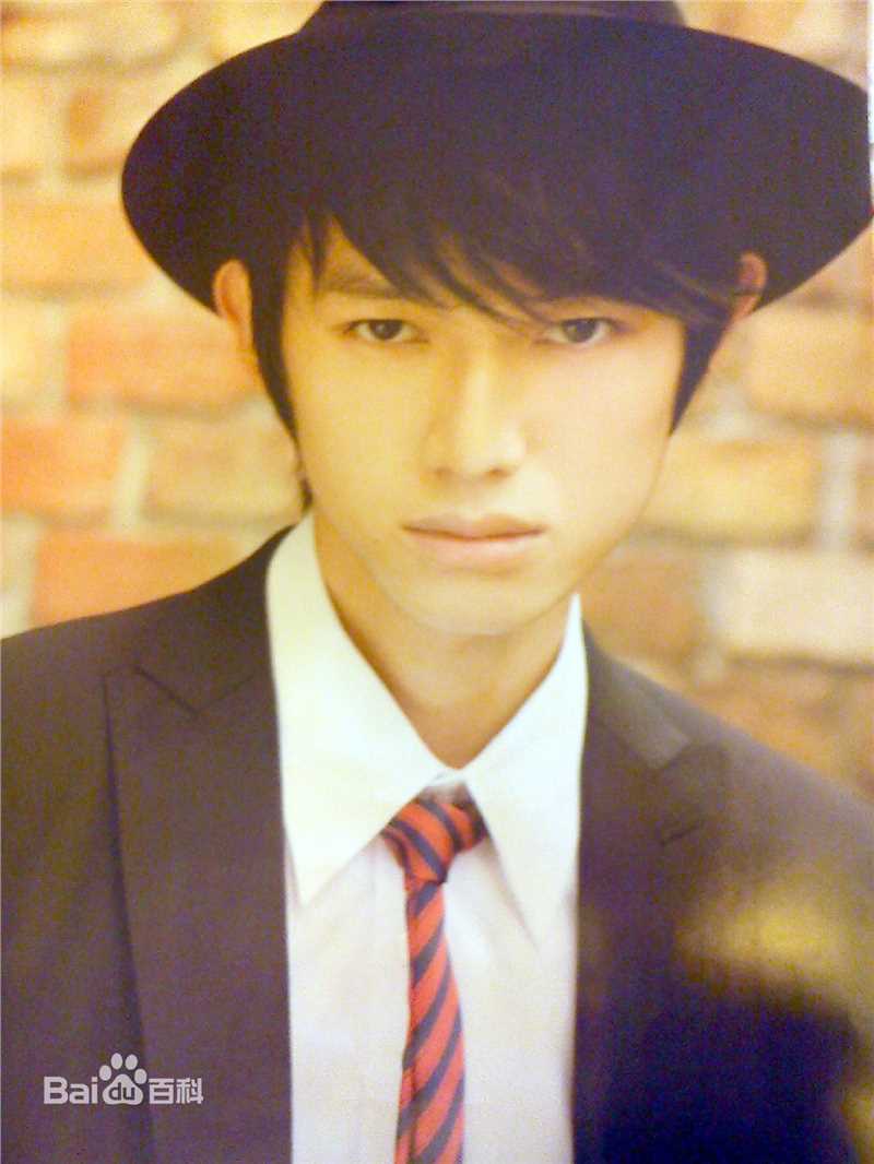 本乡奏多(本郷奏多（平假名：ほんごう かなた/罗马音：Hongo Kanata）)本郷奏多性感图片图集