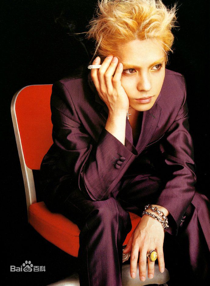 宝井秀人(たからい ひでと、Takarai Hideto)最新杂志壁纸