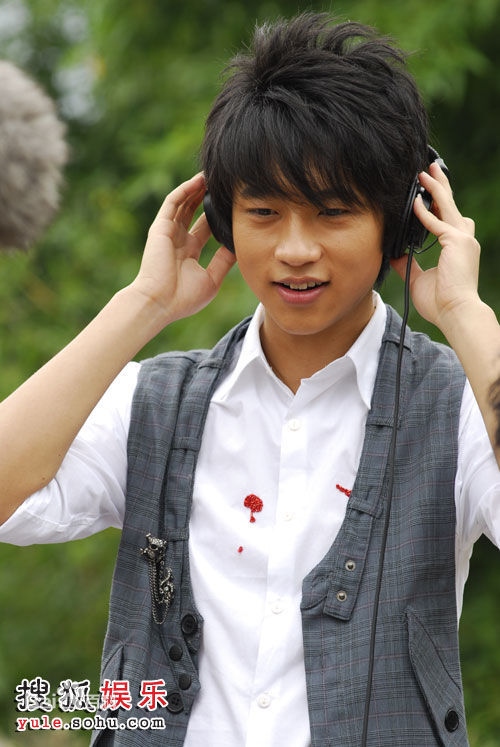 最全姬诚(JOE CHOW)在电影《十七》中的壁纸