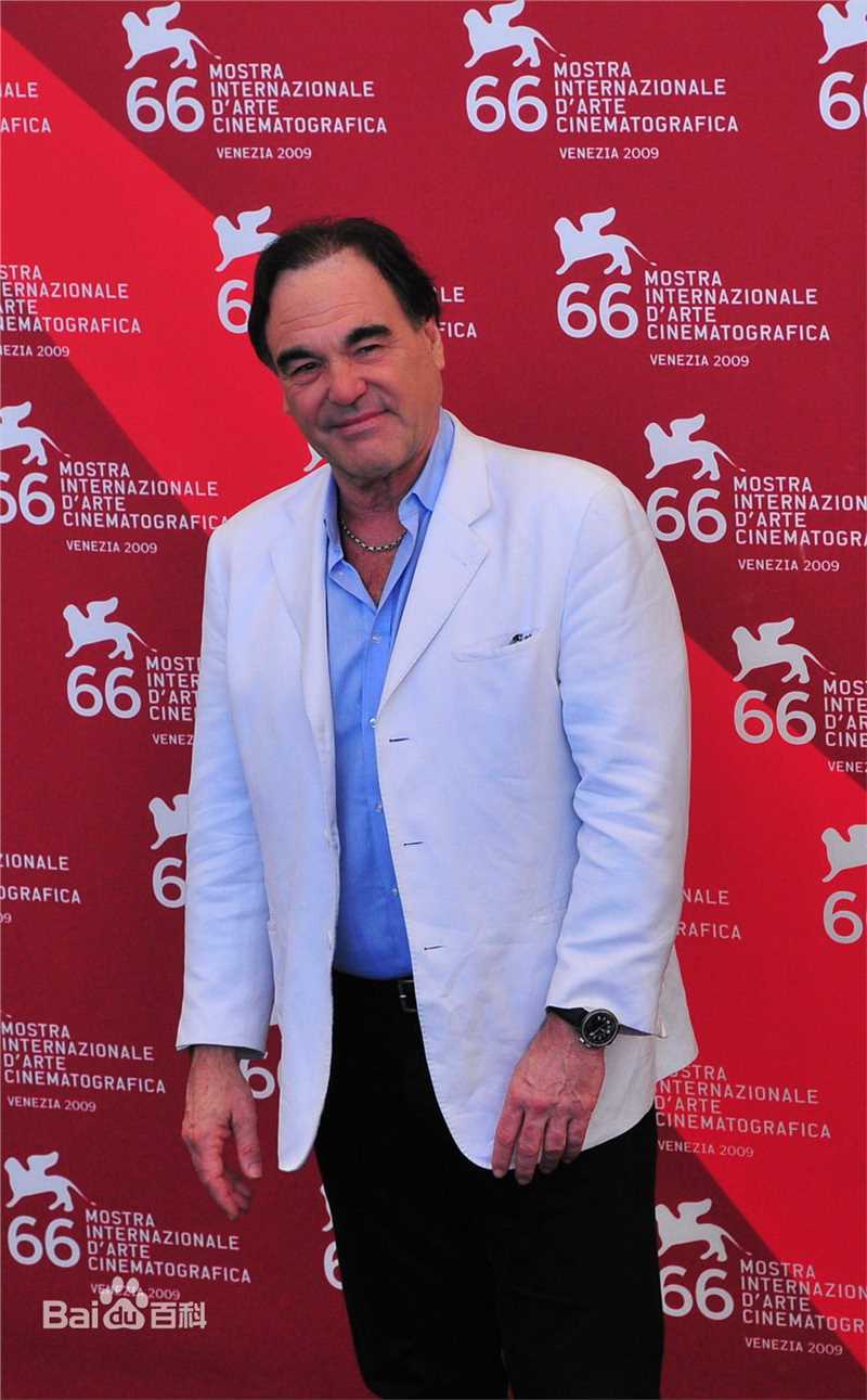 奥利弗·斯通(Oliver Stone)年轻时的斯通生活照