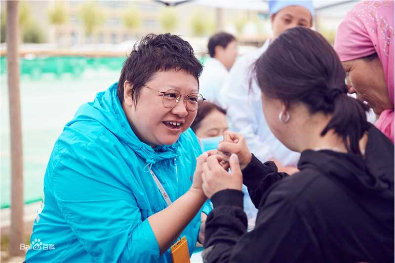 韩红(Han Hong)公益活动照片壁纸壁纸