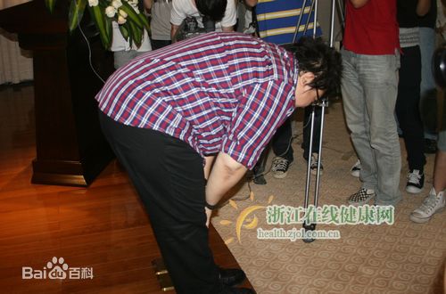 韩红(Han Hong)2011杭州慈善行生活照