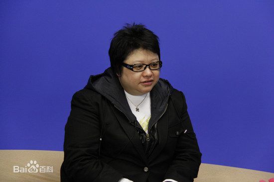 韩红(Han Hong)首次做客新浪性感图片图集