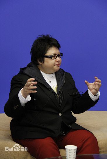 韩红(Han Hong)首次做客新浪性感图片图集