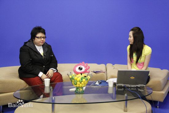 韩红(Han Hong)首次做客新浪性感图片图集