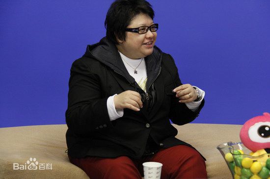 韩红(Han Hong)首次做客新浪性感图片图集