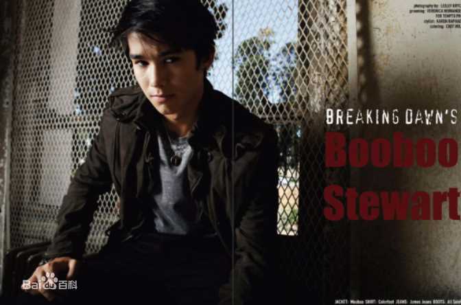 最优质波波·斯图尔特(Booboo Stewart 、 Nils Allen Stewart Jr（本名）)生活照
