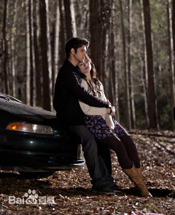 泰勒·珀西(Tyler Posey)精选剧照