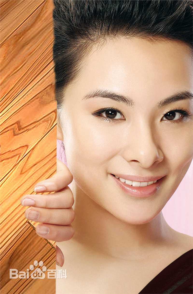 刘璇(Liu Xuan（英） / Xuan Lau（英）)生活照素颜照相册