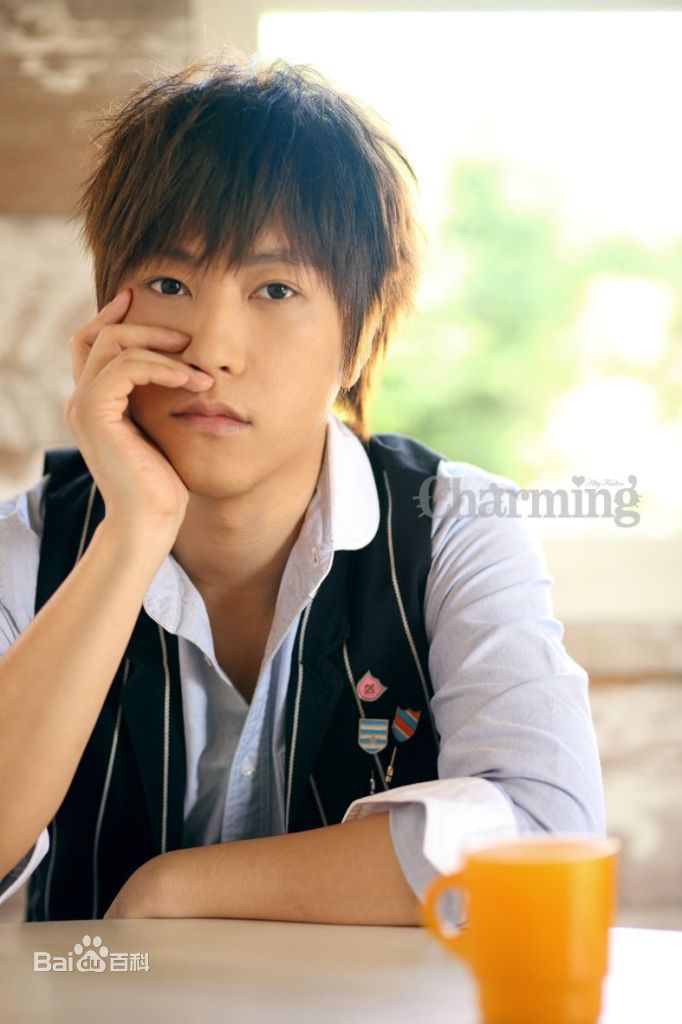 (Mayday)成员-阿信前后照片