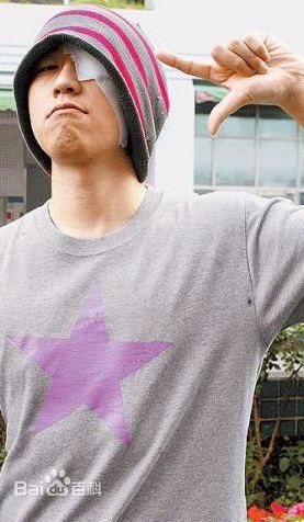 (Mayday)成员-阿信前后照片