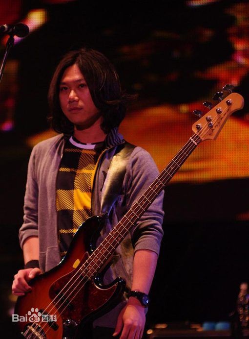 (Mayday)成员-玛莎素颜照壁纸