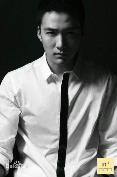 张卓楠(Brandon Chang)的个人图册壁纸壁纸