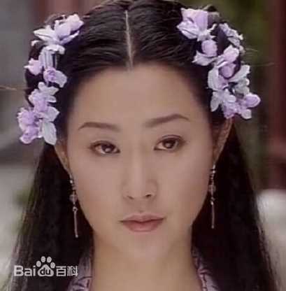 侯炳莹(April Hou)最新壁纸