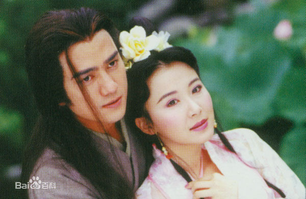 最新侯炳莹(April Hou)性感图片