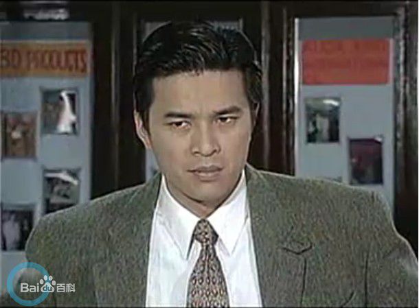 高清李兴文(News Lee)在《午夜风铃》视频截图中的图集