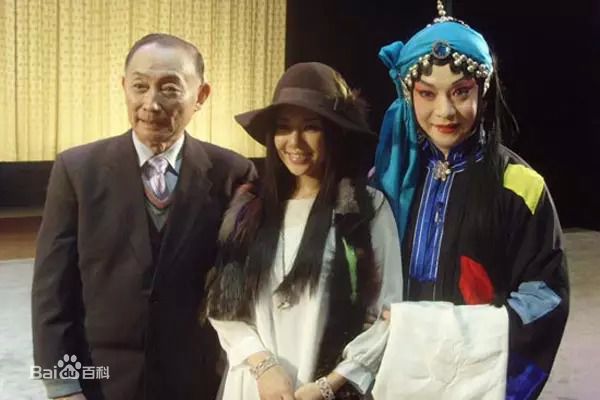 精选苍井空(日文名：蒼井そら，平假名：あおい そら，罗马拼音：aoi sora，英文名：Aoi sola)图片