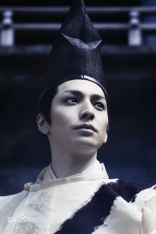 生田斗真(イクタトウマ、いくた とうま、Ikuta Touma)影视形象素颜照相册