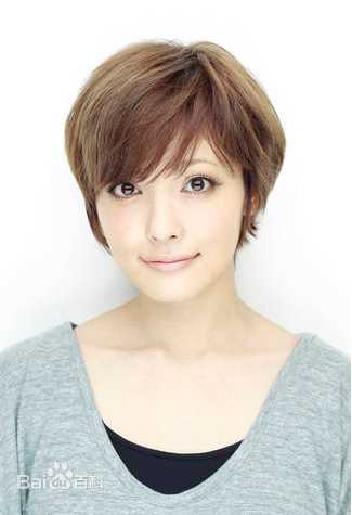 平山绫(Aya Hirayama)