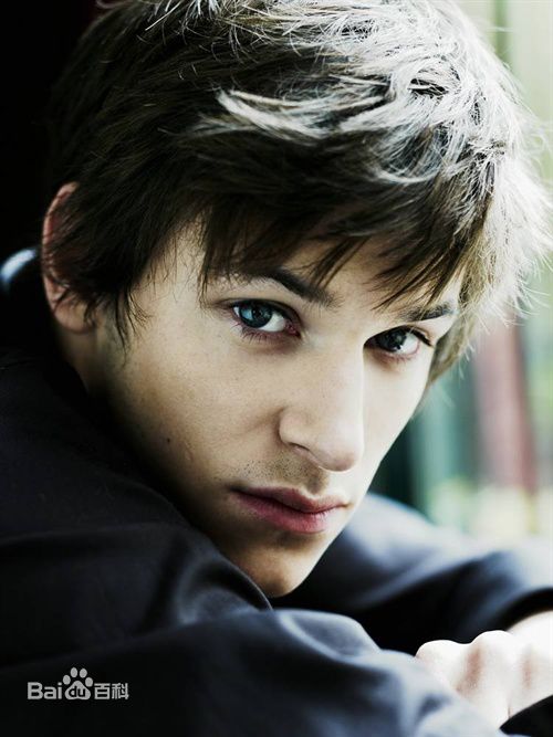 加斯帕德·尤利尔(Gaspard Ulliel)小加 帅图集图片图集