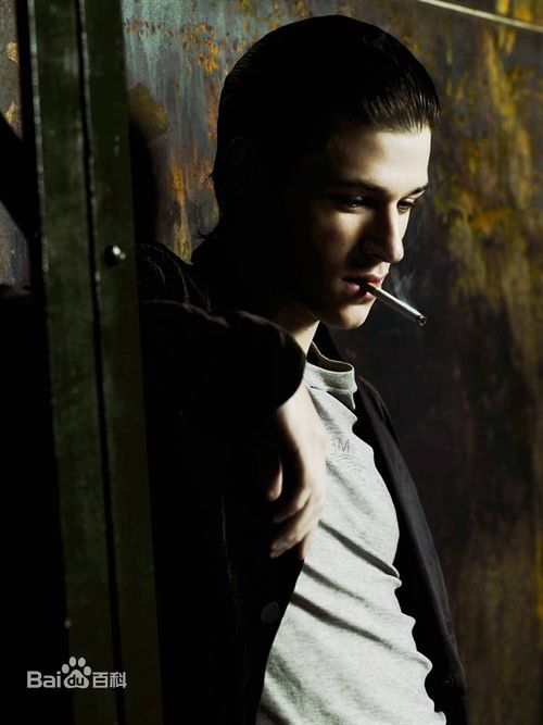 加斯帕德·尤利尔(Gaspard Ulliel)小加 帅图集图片图集