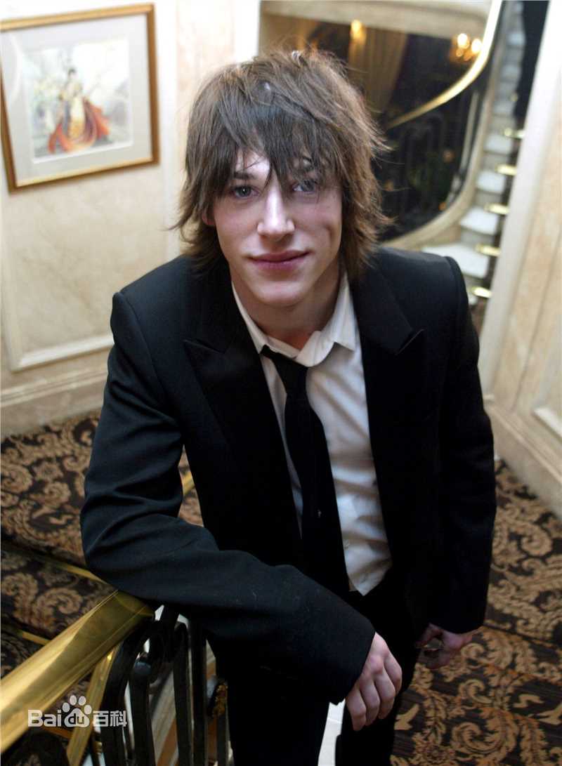 精选加斯帕德·尤利尔(Gaspard Ulliel)精彩图册