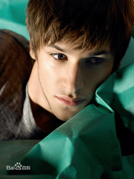 精选加斯帕德·尤利尔(Gaspard Ulliel)精彩图册