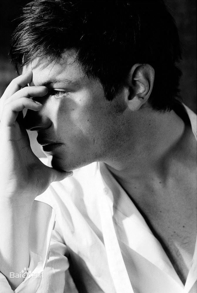 精选加斯帕德·尤利尔(Gaspard Ulliel)精彩图册