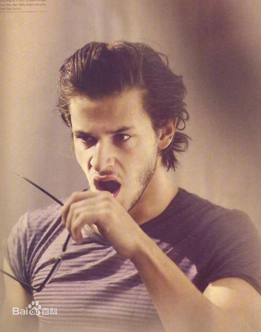 精选加斯帕德·尤利尔(Gaspard Ulliel)精彩图册