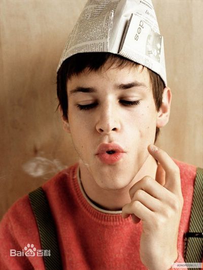 加斯帕德·尤利尔(Gaspard Ulliel)精彩图册